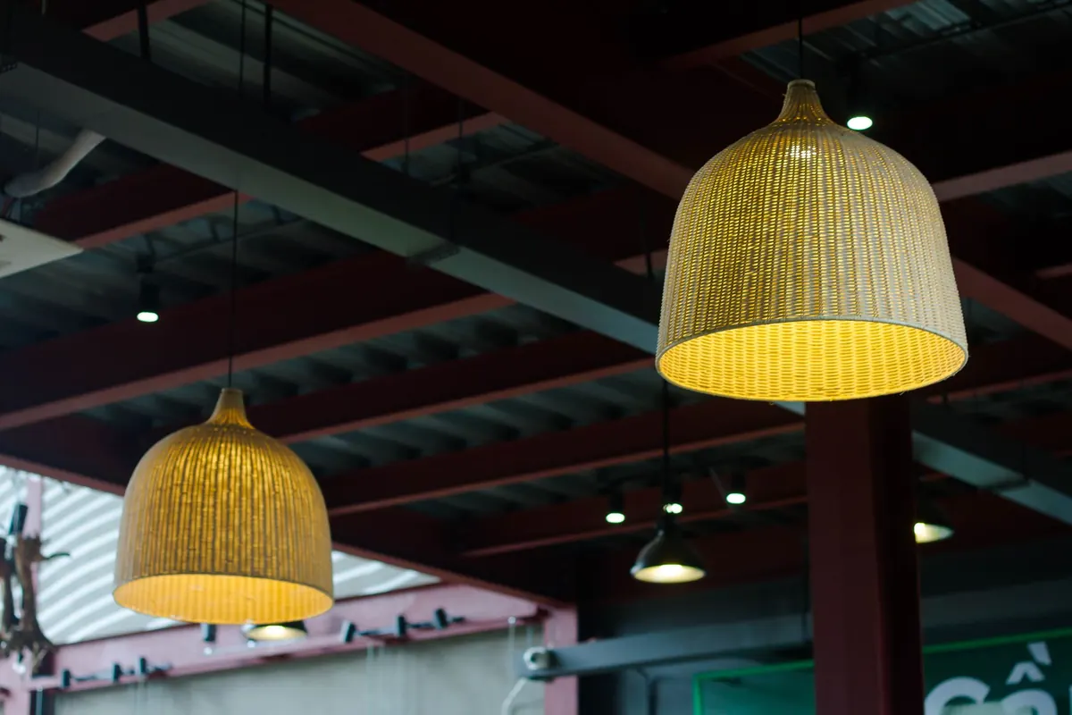 Warm Lighting Explained: Choosing Colour Temperatures for Cosy UK Rooms